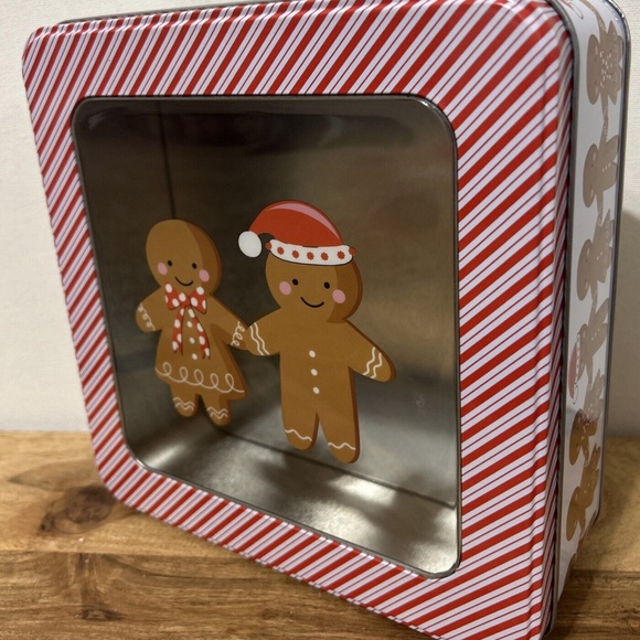 Gingerbread Boy & Girl Cookie Candy Tin Christmas 8.25” x 8.25" x 3" - Picture 1 of 5